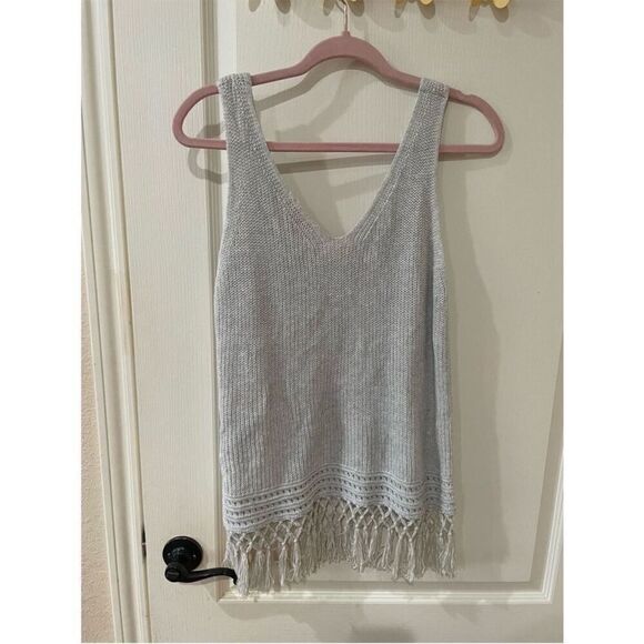 Lilly Pulitzer knitted fringe hem tank top size medium - Picture 4 of 4